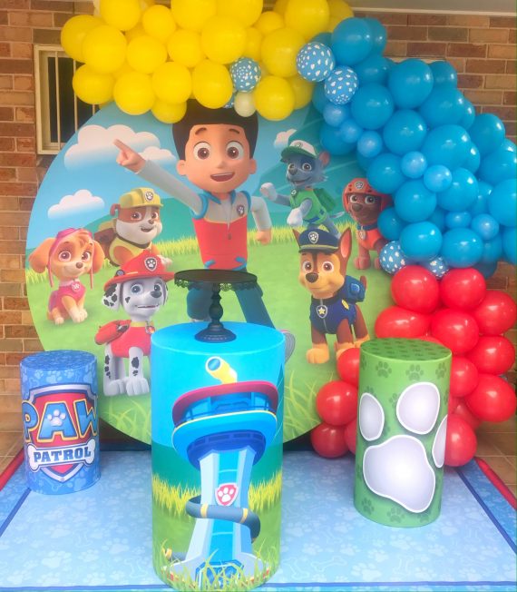 Paw patrol with balloons