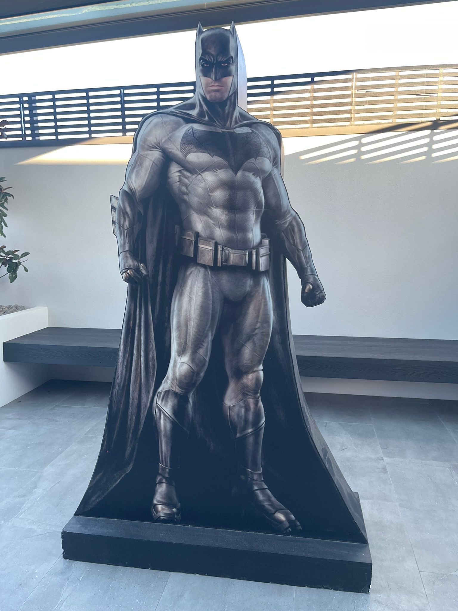 LIFESIZE BATMAN